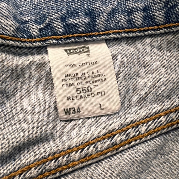 Levi’s 550 women’s W34 shorts - Picture 2 of 4